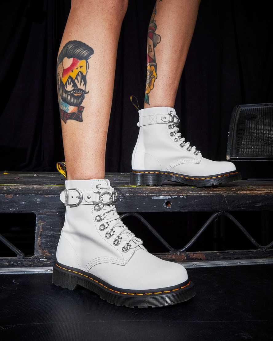Dr Martens 1460 Pascal Chain Deri Kadın Bağcıklı Bot Beyaz  Türkiye |  95247-CDJL