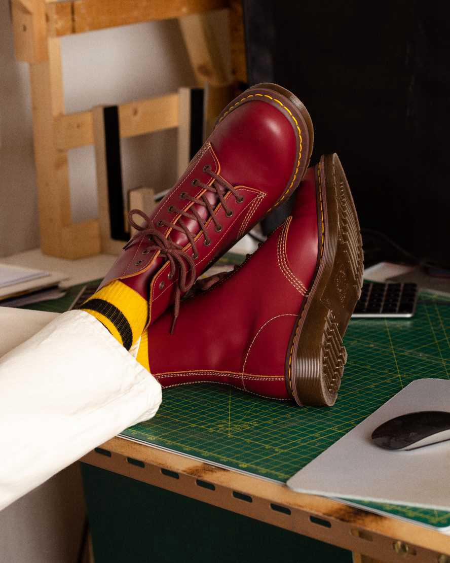 Dr Martens 1460 Vintage Made in England Dantel Up Erkek Bilek Boy Bot Kırmızı  Türkiye |  64725-DBNG