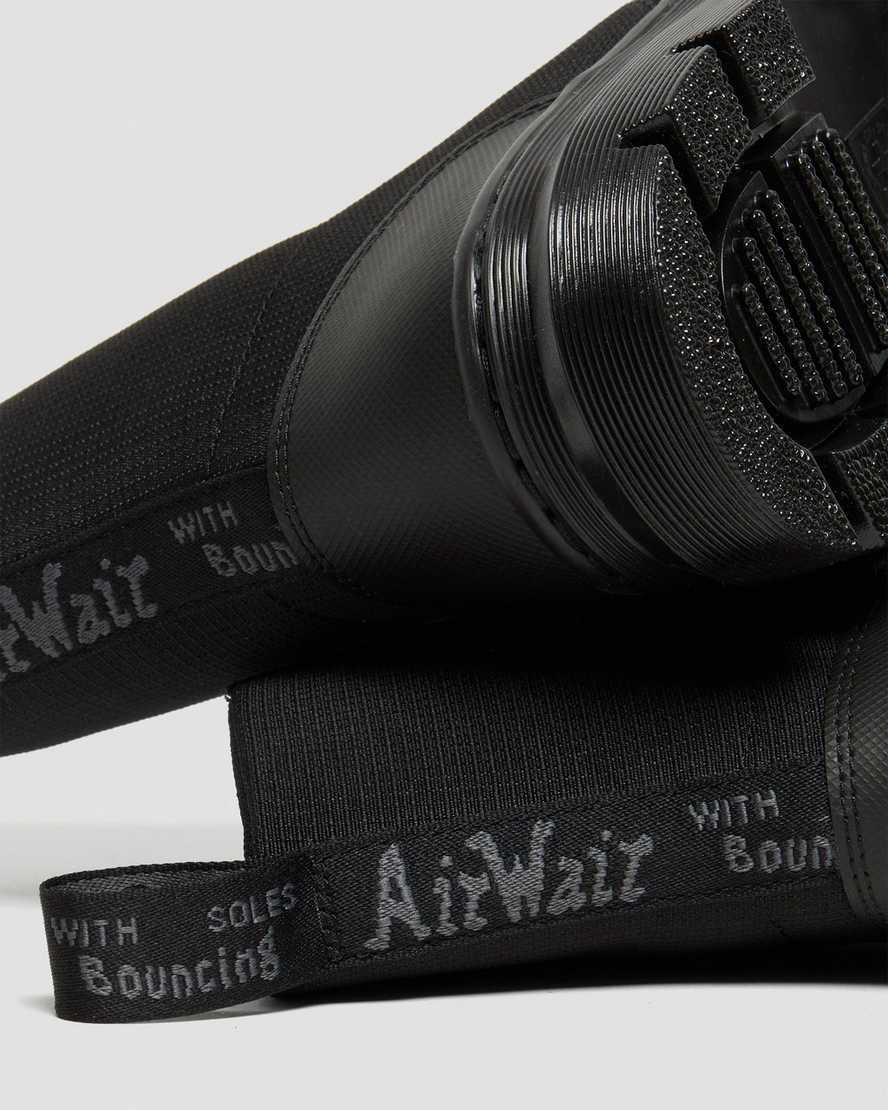 Dr Martens Combs II Poly Kadın Bilek Boy Bot Black-Black Element Rip Stop  Türkiye |  27315-IHNU