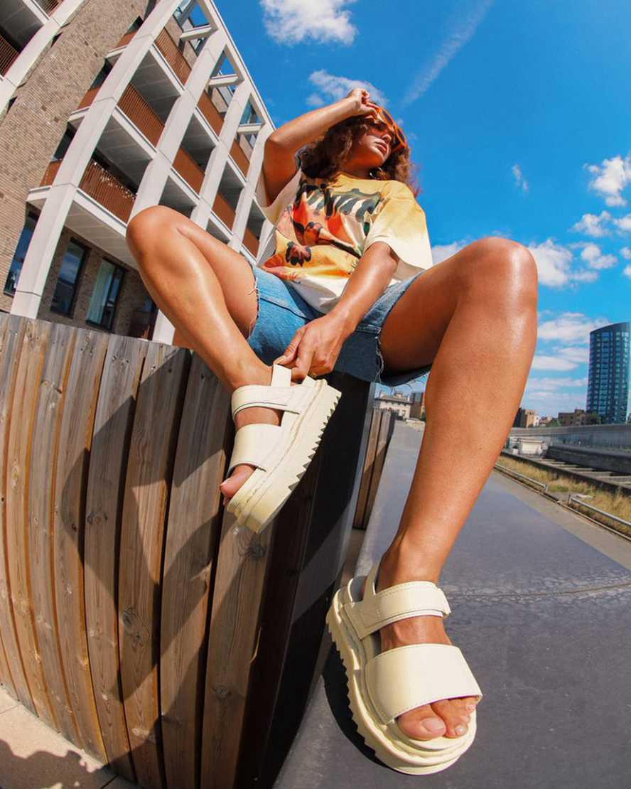 Dr Martens Voss Deri Askılı Kadın Platform Sandalet Kahverengi Krema  Türkiye |  17634-SPGU