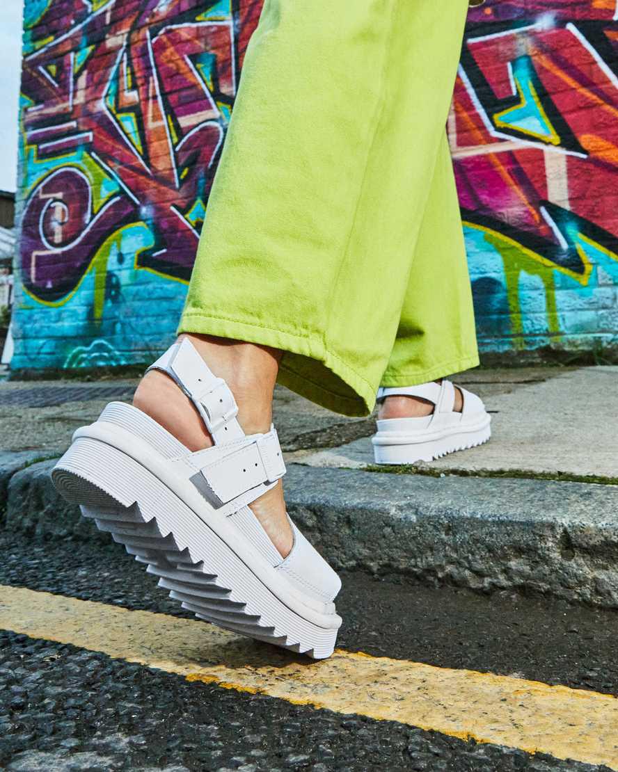 Dr Martens Voss Mono Hydro Deri Askılı Kadın Gladyatör Sandalet Beyaz  Türkiye |  40526-GMWR